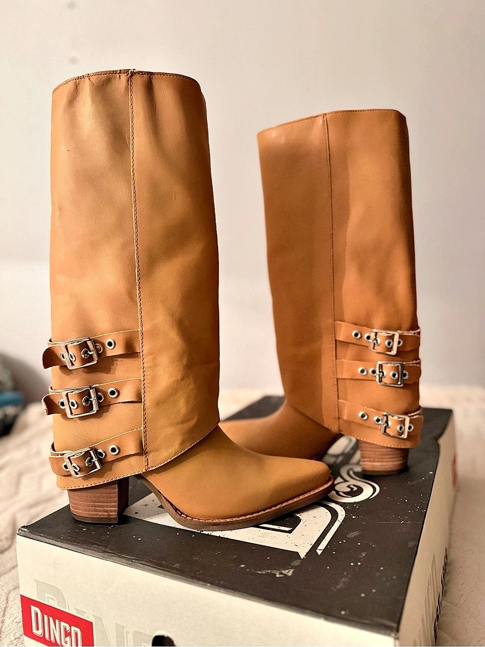 Dingo 1969 Urban Cowgirl Leather Western Boots 7.5M NWT